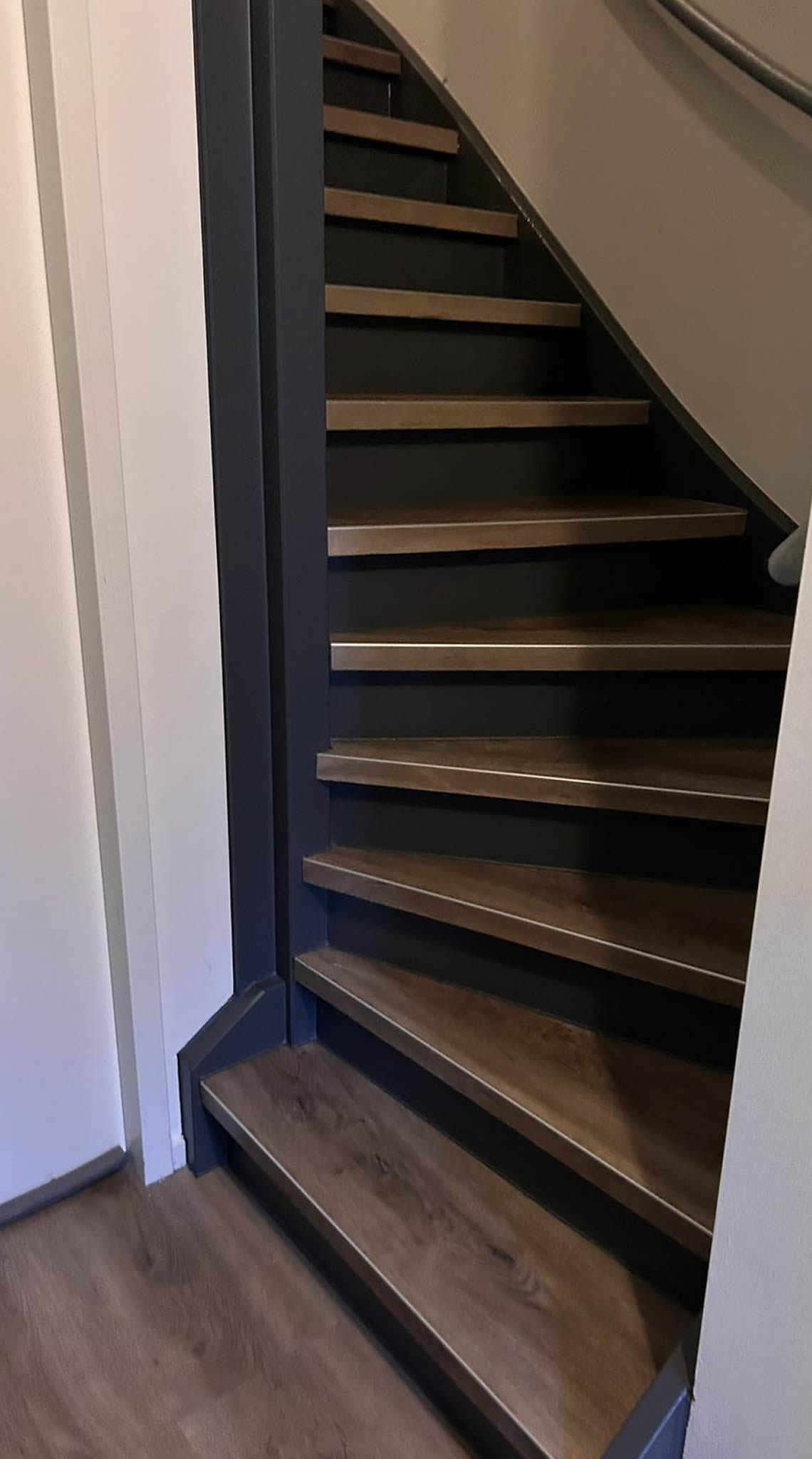 f0048fd4-8e6a-41f6-b7dc-c3a37dacc282